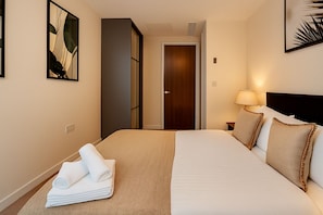 Apartamento luxo, 1 quarto | Ferros/tábuas de passar roupa, Wi-Fi de cortesia