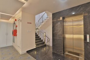Elevator