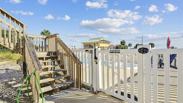 Enceinte de lâhĂ©bergement