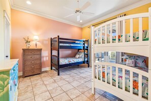 4 habitaciones, wifi gratis y ropa de cama 