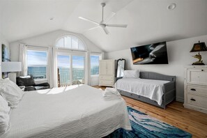 4 bedrooms, Internet, bed sheets - Welcome to DUNE IT RIGHT! (St. George Island)