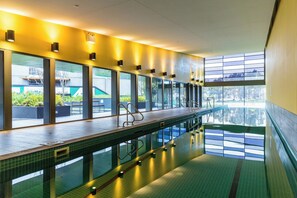 Unclassified image, 5 of 12, button - Modern 1BDR in Tranquil Parklands (Parkville)