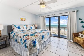 2 bedrooms, free WiFi, bed sheets - Welcome to Villa H-6! (St. George Island)