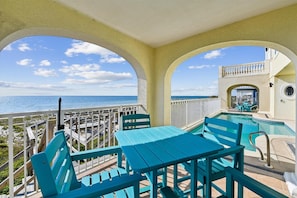 Outdoor dining - Welcome to Casa Bellaluca! (St. George Island)