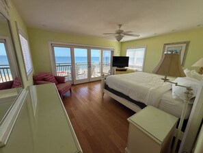 7 bedrooms, internet