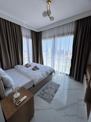 Deluxe Apart Daire, Havuz Manzaralı