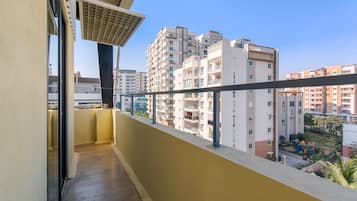 Club with Terrace Garden | Terrace/patio