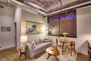TV, offices