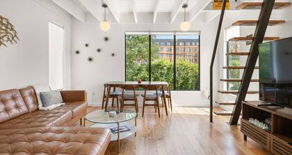 Modern Austin 5BR w/ Luxury Design – Ideal for Groups – Barclé