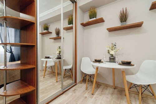Cozy City-Center Apartment — MiRent