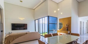 Interior - Casa em Marechal Deodoro com jacuzzi (Marechal Deodoro)