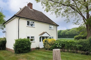 House | 3 bedrooms, Internet