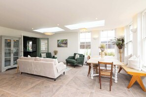 獨棟房屋 | 5 間臥室、網路服務