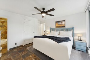 3 chambres, fer et planche à repasser, Wi-Fi, literie fournie