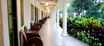 Omah Kebon Guest House