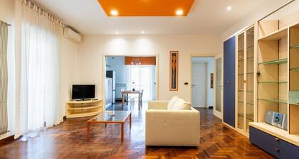 Roomy Family Apartment by Wonderful Italy