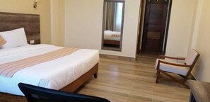 Standard Double Room, Garden View | Free WiFi, bed sheets - The Willis Hotel Bomet (Bomet)