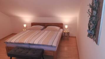 1 habitación, wifi y ropa de cama