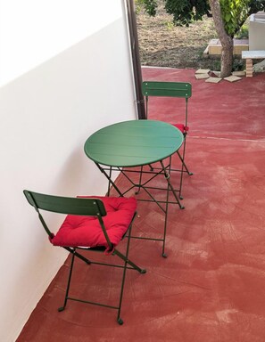 Free WiFi, wheelchair access