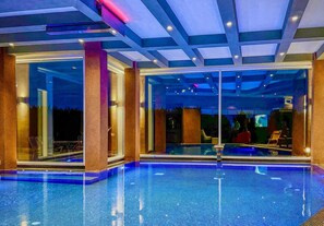 室內泳池、暖水池