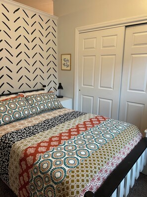 1 bedroom, internet, bed sheets - Soothing 1-bedroom cottage in Nazareth (Nazareth)