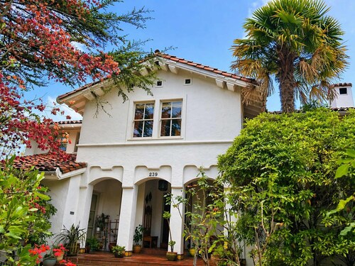 Elegant Spacious Prvt Studio Upscale Berkeley