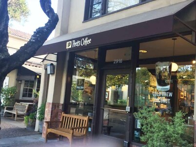 Elegant Spacious Prvt Studio ~ Upscale Berkeley