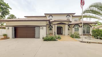 Casa (6 Bedrooms) | Interior