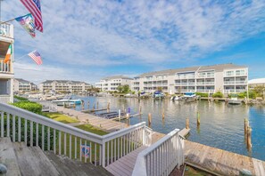 Marina - Canal Front Condo with Pool (Ocean City)