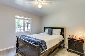 Apartment (2 Bedrooms) | Interior - Pet-friendly Apt 11 Mi to Dtwn San Diego! (Spring Valley)