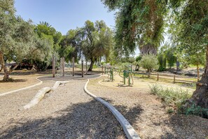 Apartment (2 Bedrooms) | Interior - Pet-friendly Apt 11 Mi to Dtwn San Diego! (Spring Valley)