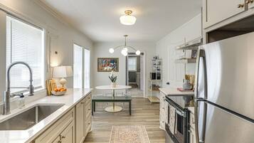 Rumah (4 Bedrooms) | Interior