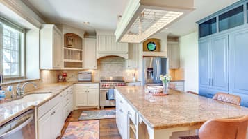 Nhà (4 Bedrooms) | Nội thất