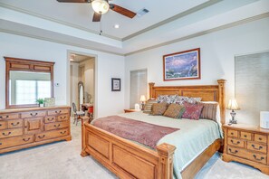 House (4 Bedrooms) | Interior - Private Hot Tub & Patio: Golf Retreat in Canyon! (Canyon)