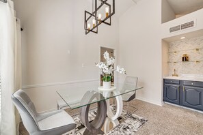 Interior - Fenced-in Yard: Home < 1 Mi to Lake Ray Hubbard! (Garland)