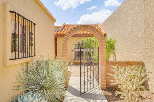 Quiet Townhome w/ Mountain Views in Green Valley