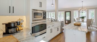 Golf Course View: Elegant Hot Springs Village Home