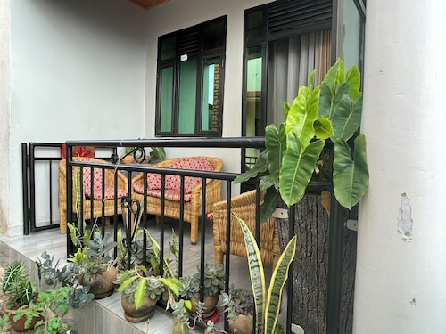 Cool 1-bedroom with a balcony in vibrant Kigali
