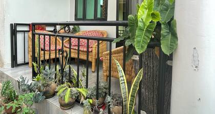 Cool 1-bedroom with a balcony in vibrant Kigali
