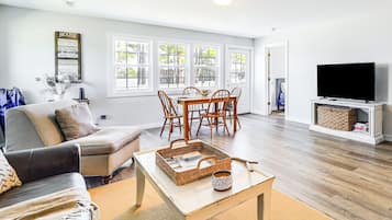 Casa (2 Bedrooms) | Interior