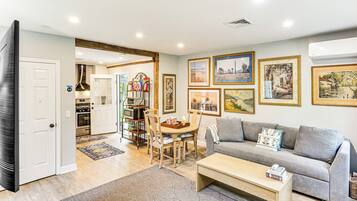 Cottage (1 Bedroom) | Interior