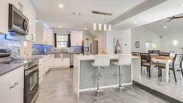 Rumah (2 Bedrooms) | Interior