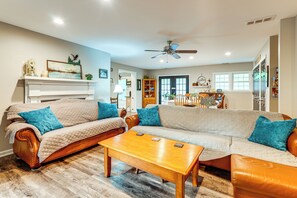 Casa (2 Bedrooms) | Interior