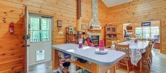 Cabin Comfort Near Psu! Fire Pit & On-site Trails