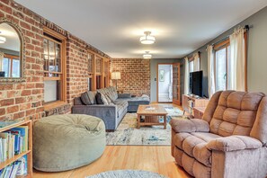 Talo (4 Bedrooms) | Sisätilat