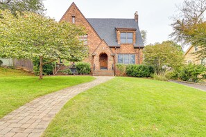 Talo (4 Bedrooms) | Majoituspaikan julkisivu