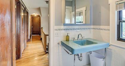 Easy Train Access to Nyc! Elegant Family Retreat