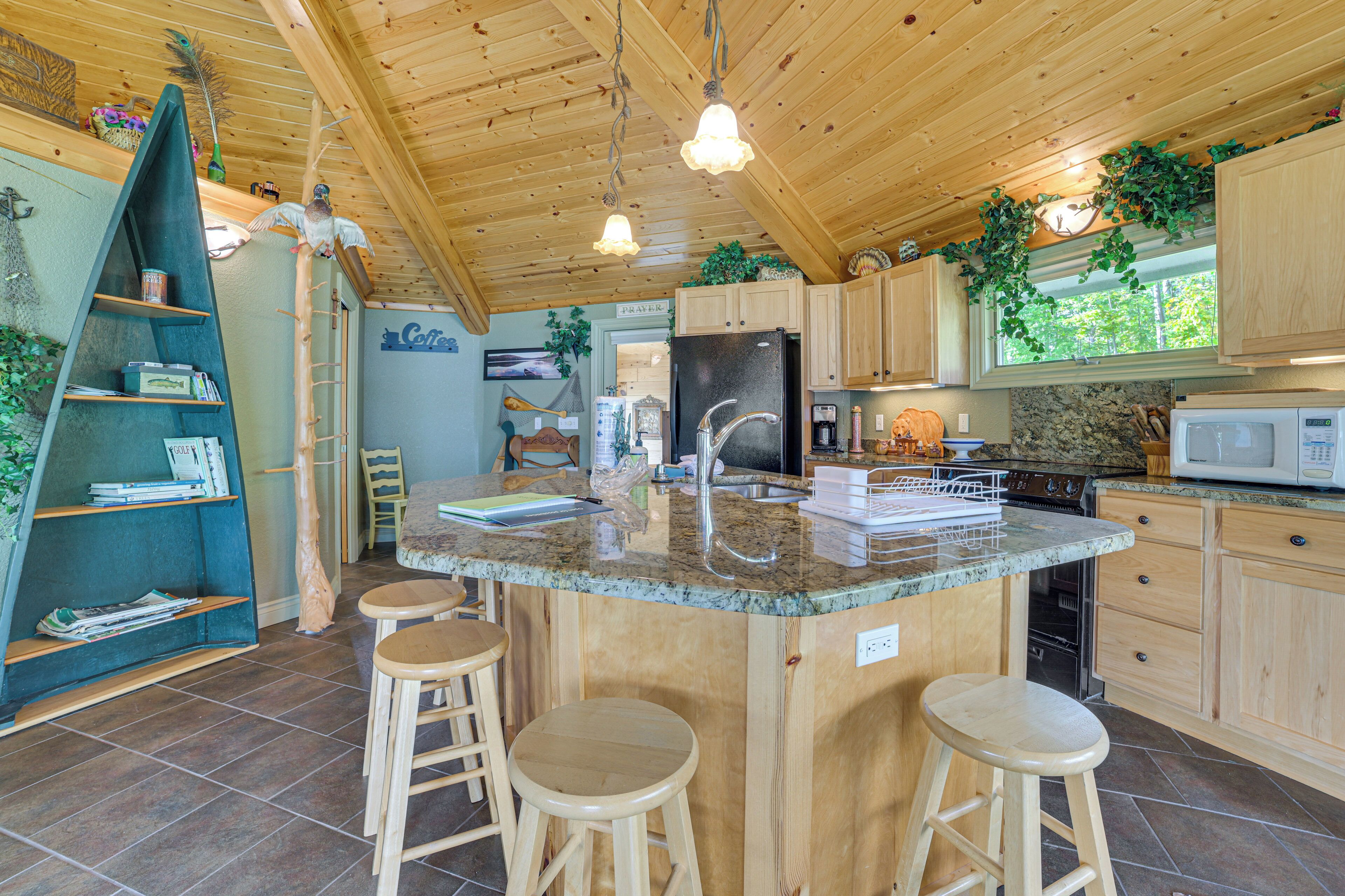 House (2 Bedrooms) | Interior