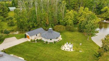 Rumah (2 Bedrooms) | Interior