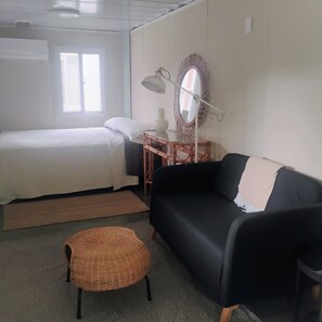 1 bedroom, iron/ironing board, free WiFi, bed sheets - Zen Den Nature Retreat on a River in Rincón with AC/WIFI (Rincón)